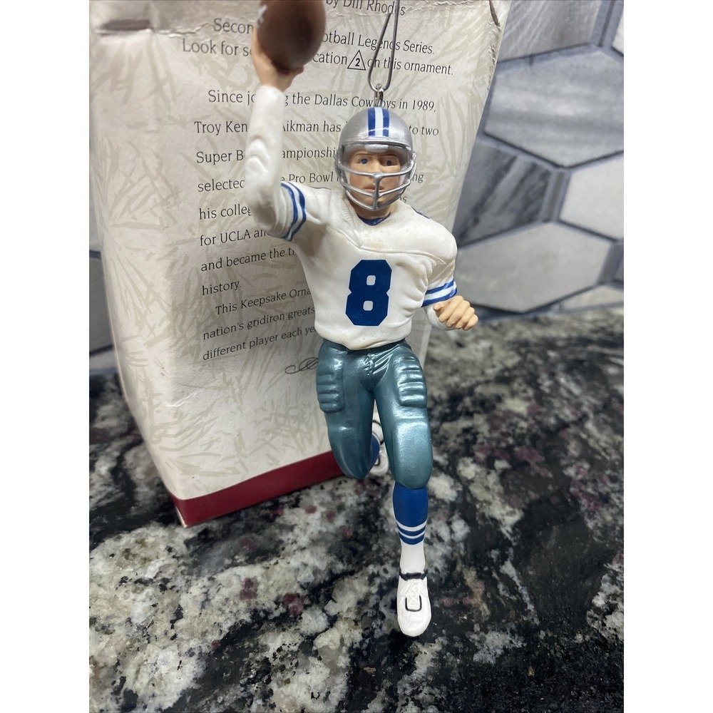 Troy Aikman Collectors Series Exclusive Classic Hallmark Keepsake Ornament - Picture 4 of 4